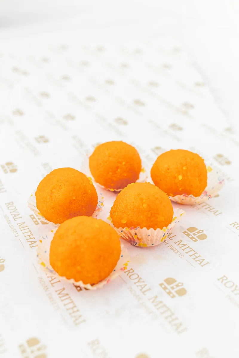 Kanpuri Ladoo (25 PCS)