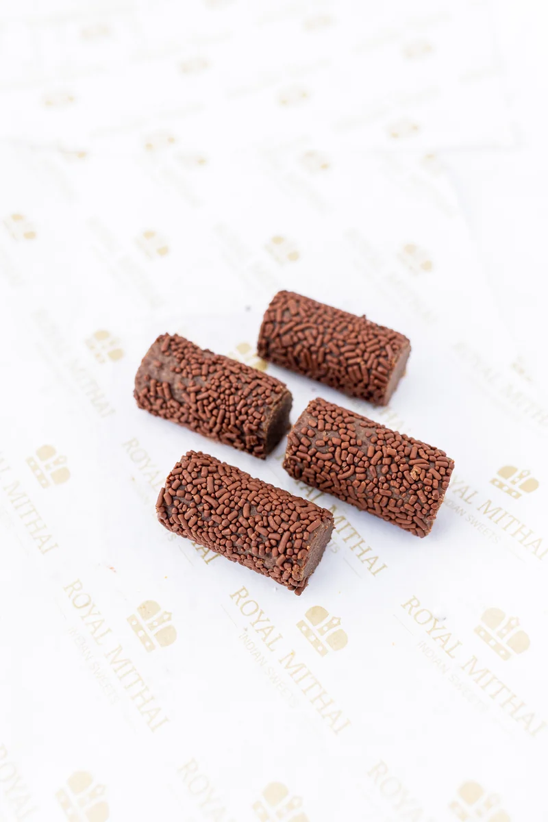 Rice Chocolate Roll (25 PCS)