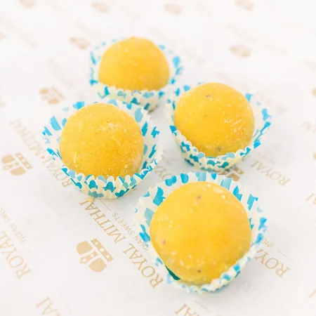 Besan Ladoo (25 PCS)