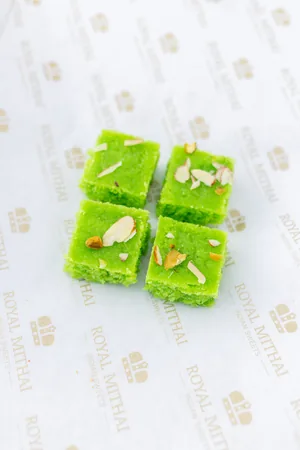 Coconut Barfi (10 PCS)