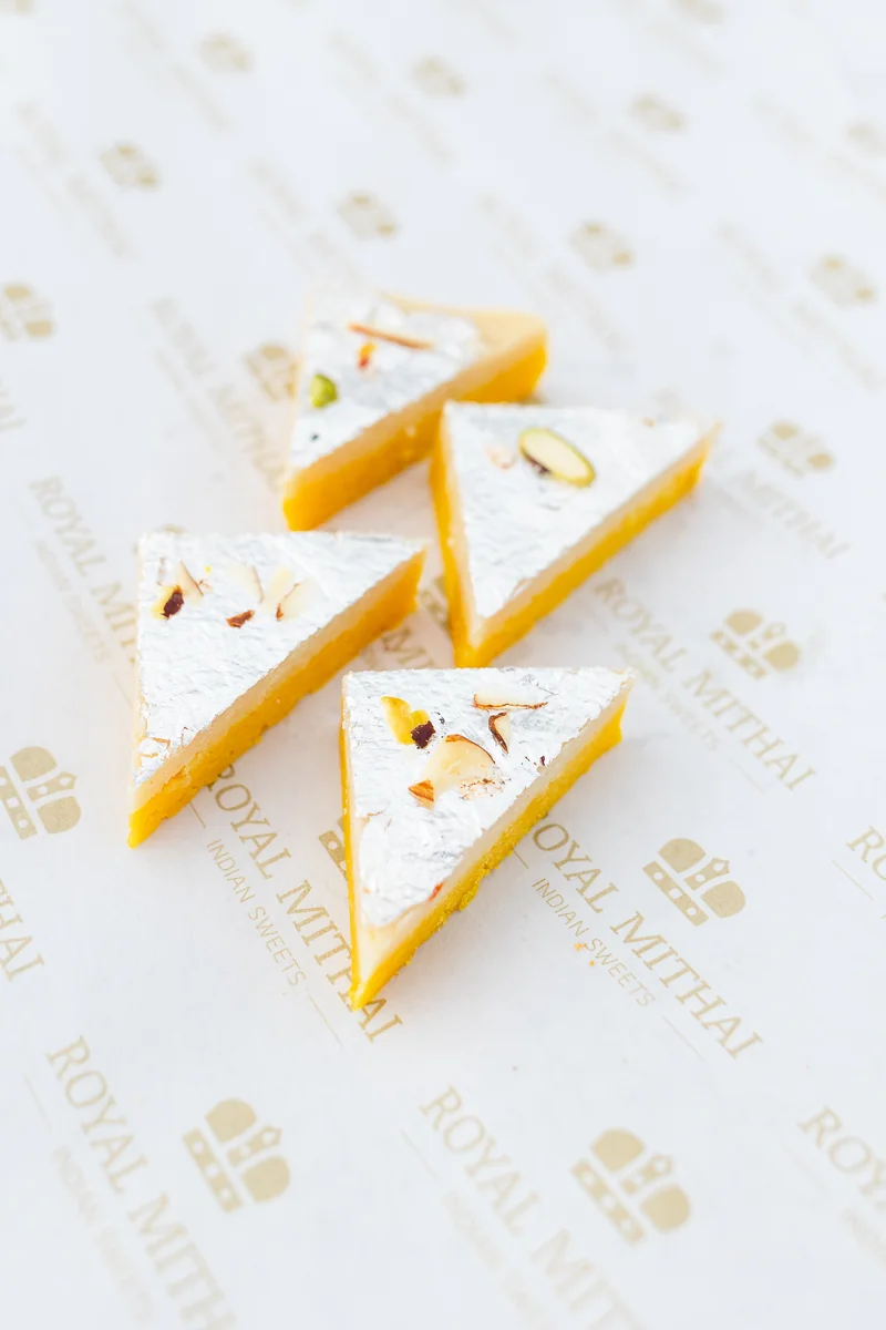 Pineapple Barfi (10 PCS)